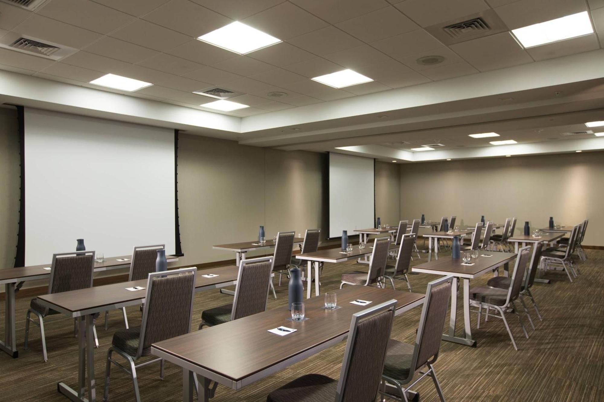 Ac Hotel Cincinnati At Liberty Center West Chester Zewnętrze zdjęcie